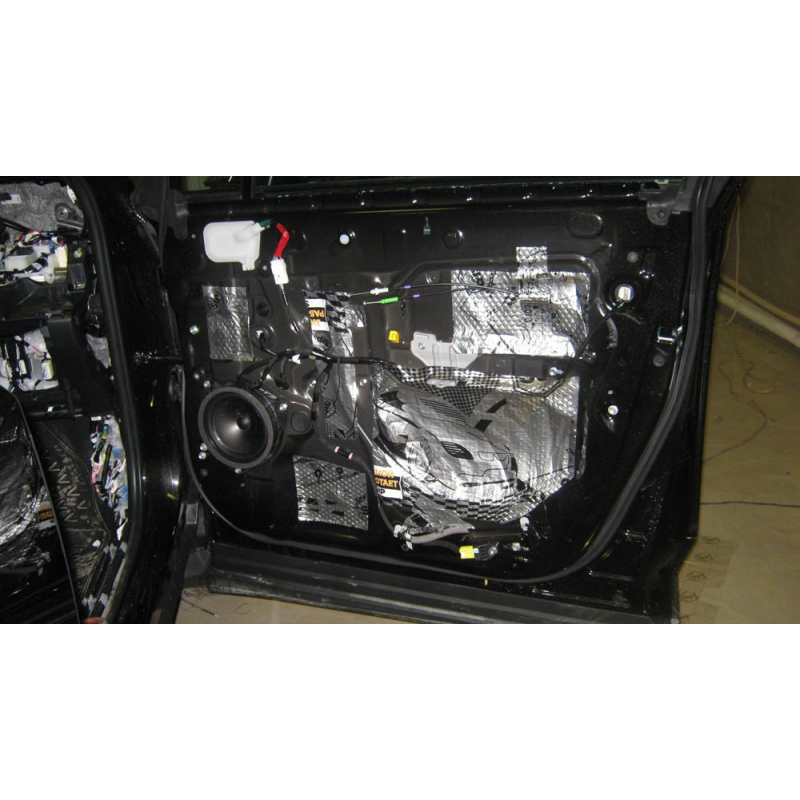 Ford Explorer 2012 - защита от угона, шумоизоляция, ксенон